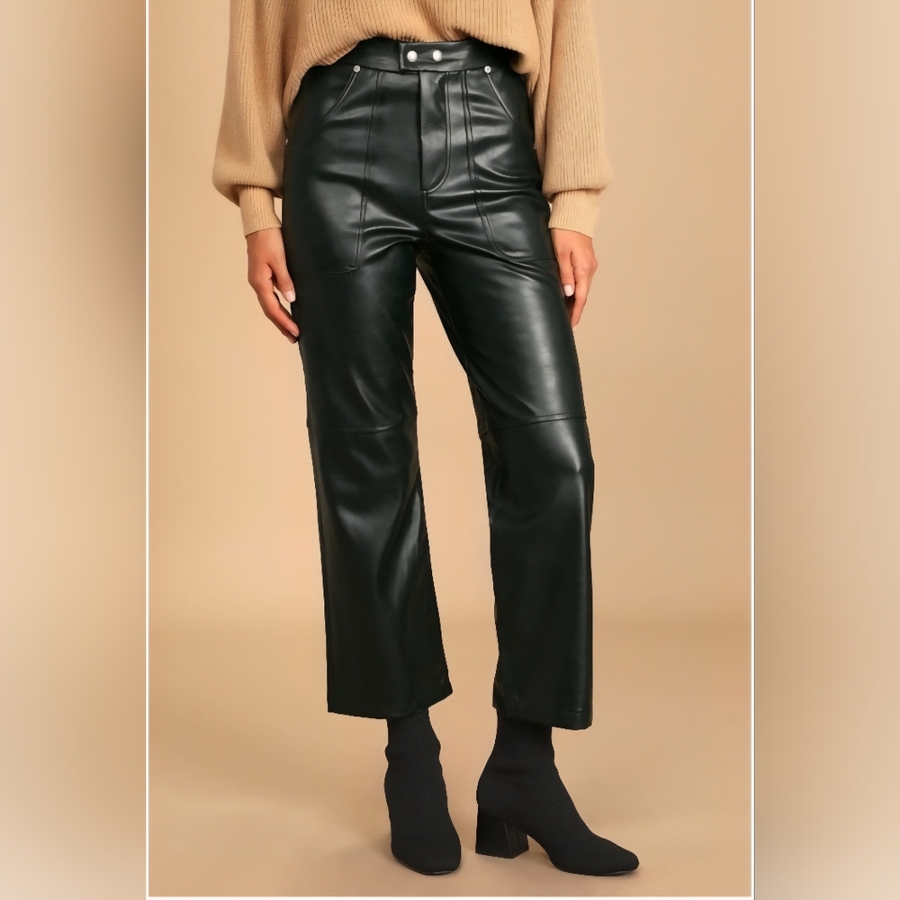 BlankNYC Green Faux Leather "The Baxter" Ribcage Straight Leg Cropped Pants 30